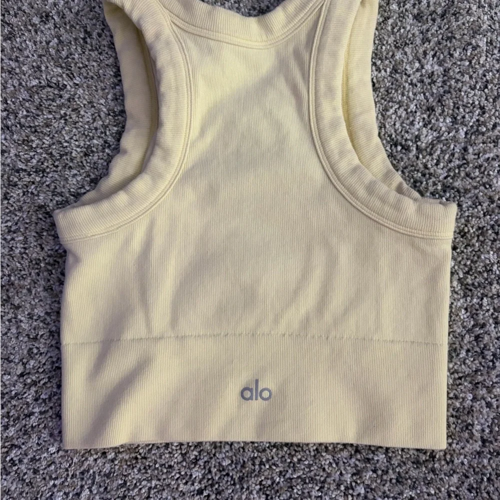 ALO Yoga Pale Yellow Crewneck Sweatshirt
